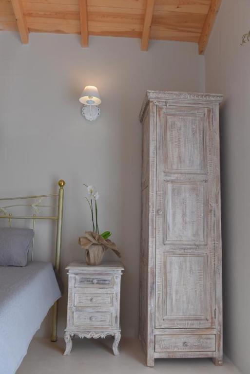 Oisyra Boutique Suites Ermupoli Exteriér fotografie